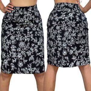 New York City Pencil Skirt Size 6 Black White Cotton Rise Mid Floral Knee Length